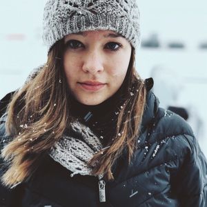 Meet your Posher, Carrie